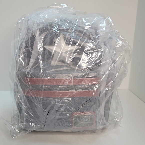 Loungefly Captain America Mini Backpack Flashback Edition Set Complete With Box - Picture 8 of 11